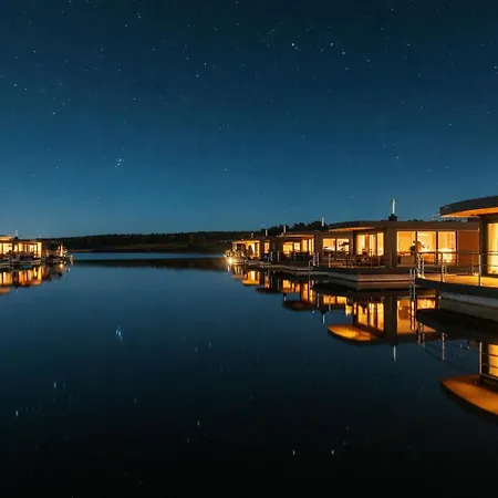 Floatinghouse Moewenschiss Дом отдыха *